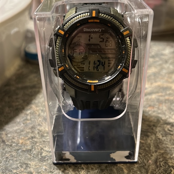 NWT Discovery Men's Multi Function Digital Watch - Picture 2 of 5